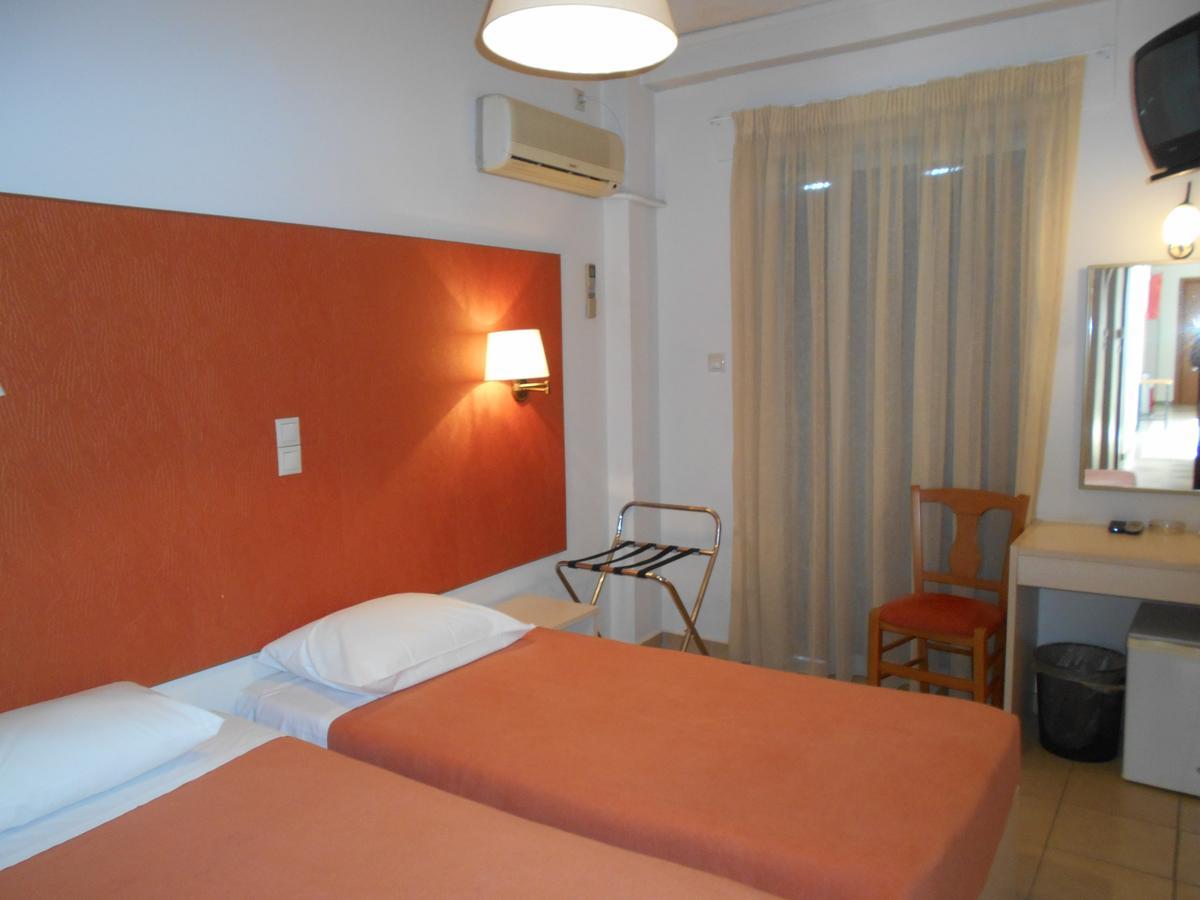 Galaxy Hotel 필로스 외부 사진